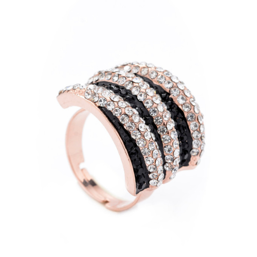Roségouden Ring met Zwarte en Witte Kristallen